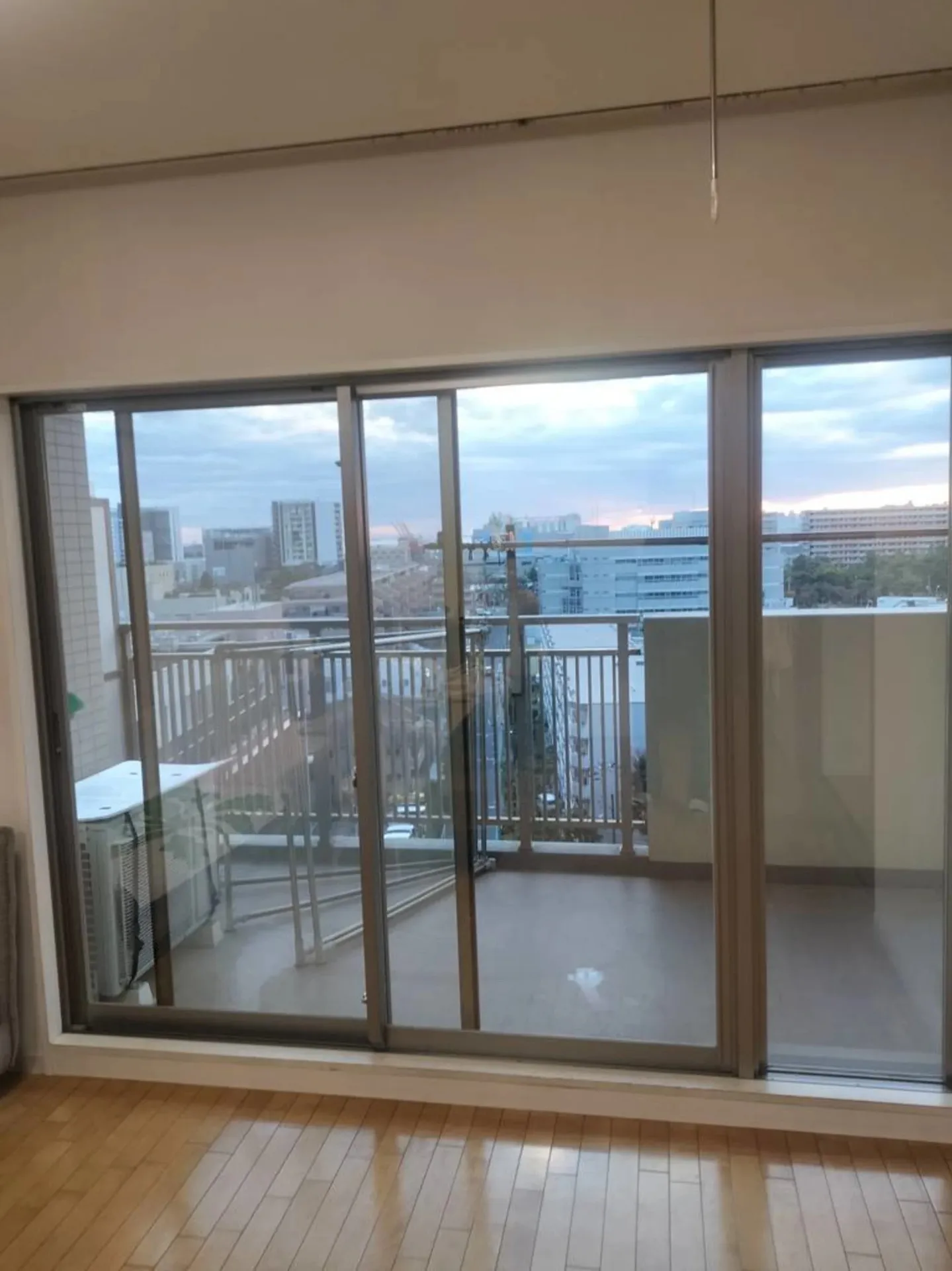 フィルム剥がしクリア遮熱フィルム施工後